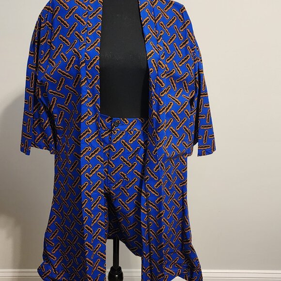 Tribal by N Short and Jacket Set - Picture 6 of 9